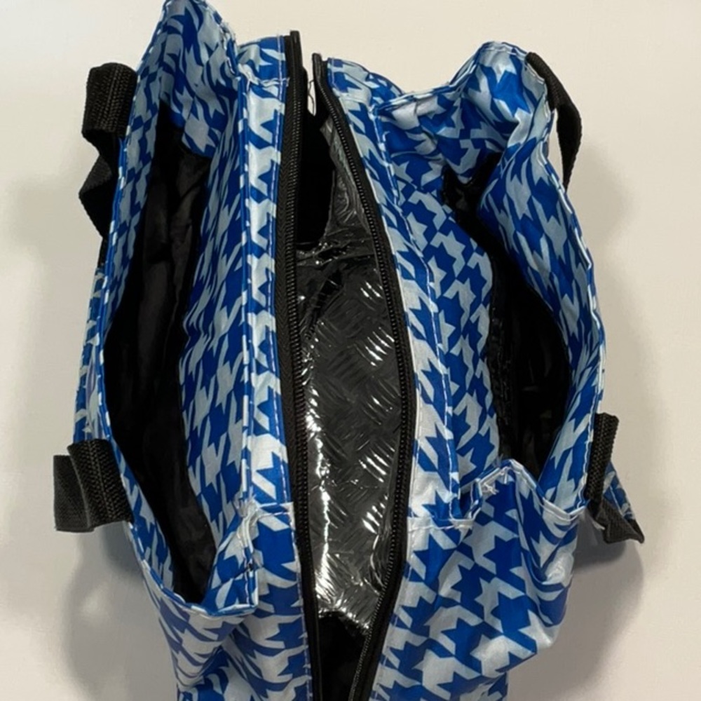 Nicole Miller New York Insulated Lunch Tote with Outside Open Pockets - Picture 2 of 4